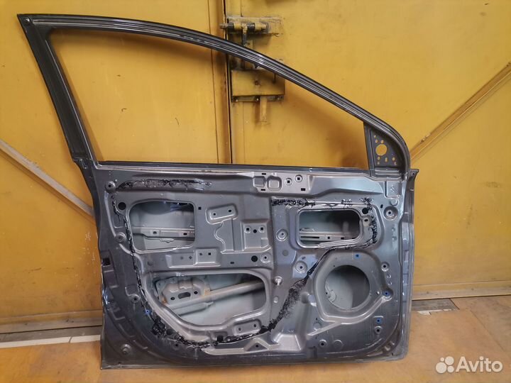 Дверь на hyundai solaris