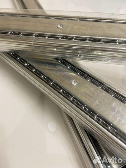 Мебельная фурнитура для ящиков