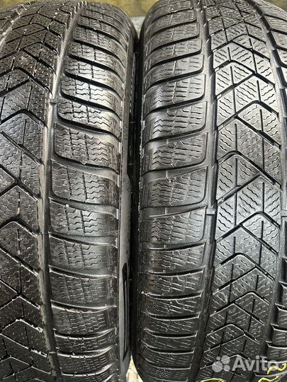 Pirelli Winter Sottozero 3 225/60 R18 104H