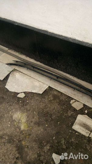 Салазки под релинги Вито 638