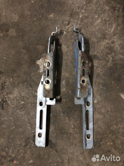 Петли капота (Chery Kimo / A1)