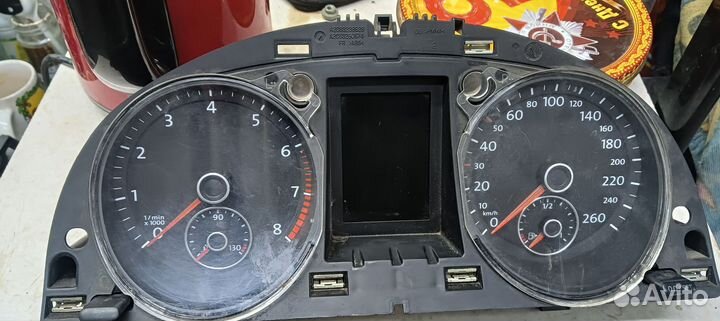 Щиток приборов Volkswagen Passat b6