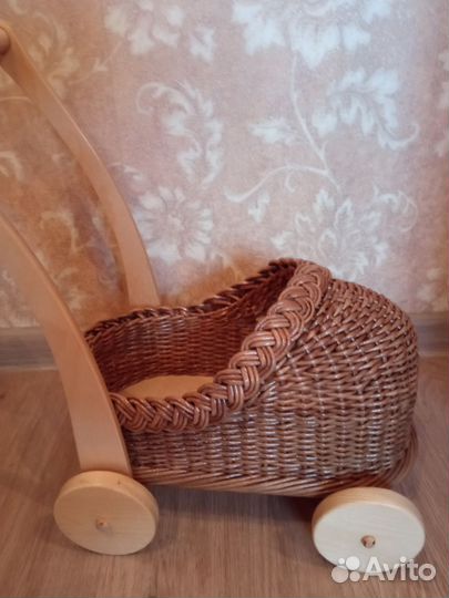 Коляска для кукол новая