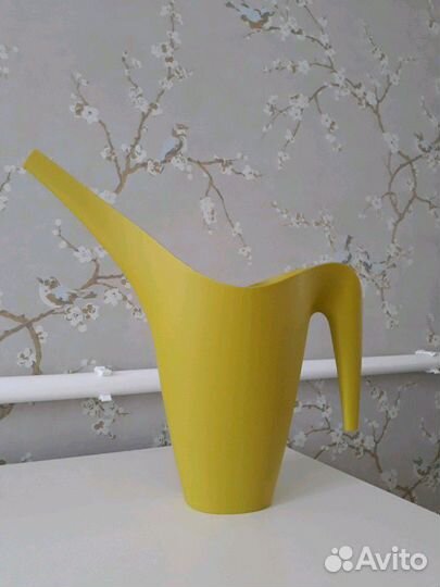 Лейка для полива комнатных растений