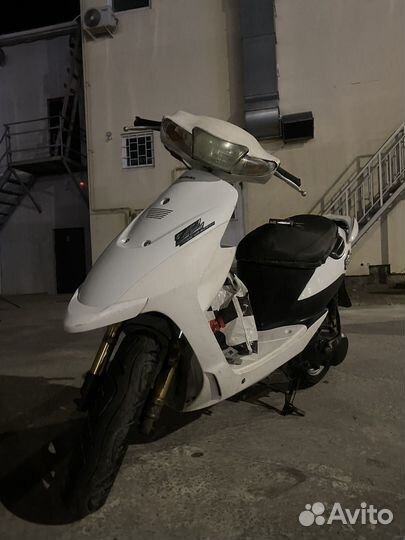 Suzuki zz inch up sport