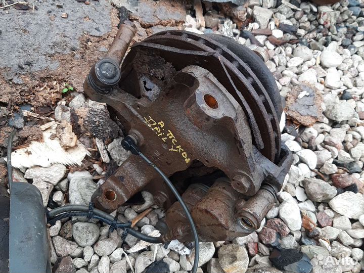 Кулак поворотный Ивеко Дейли 4 спарка