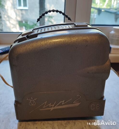 Кинопроектор 