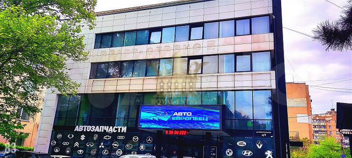 Продам здание, 1700 м²