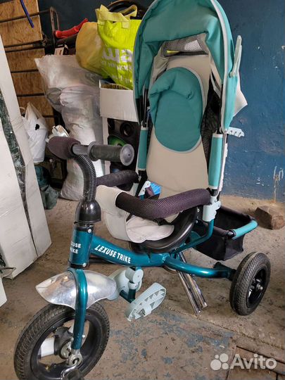 Детский трехколесный велосипед