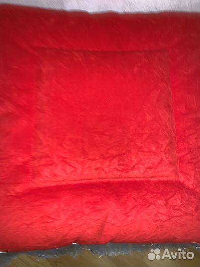 Декоративные подушки из мебельной ткани новые