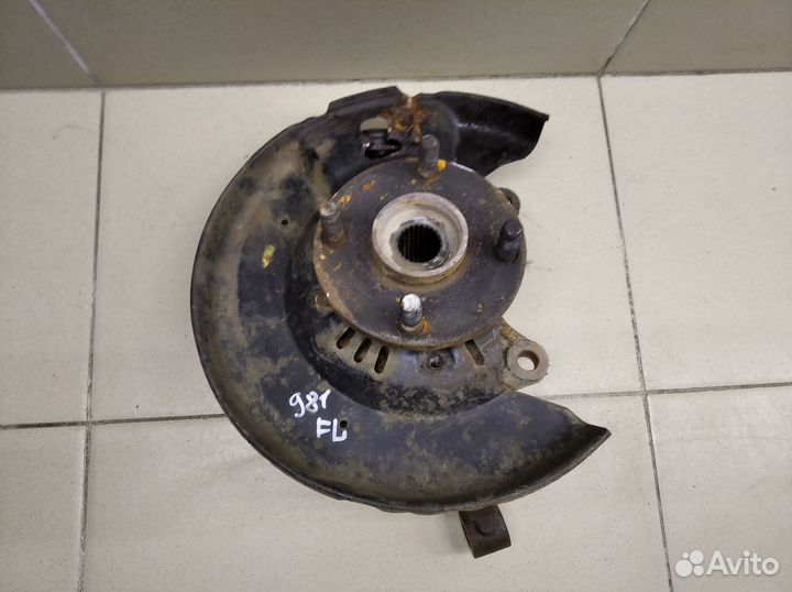 Кулак поворотный передний левый V5 2013