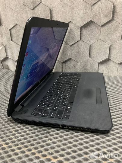 Ноутбук HP 15-af123ur (39871)