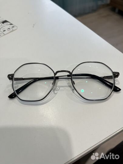 Очки -4,5