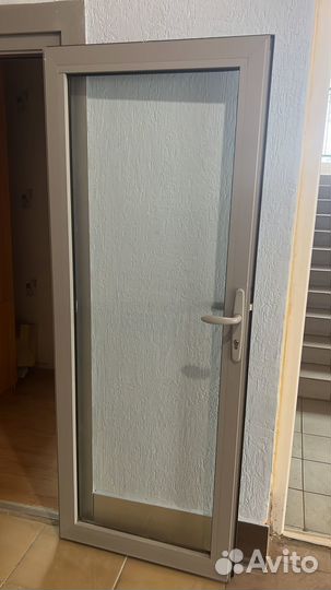 Алюминиевые двери и окна, витражи, балконы