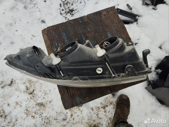 Фара правая Opel omega b