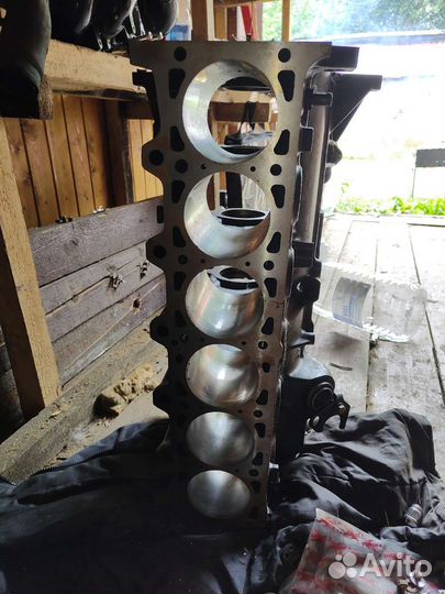 Блок цилиндров BMW e34