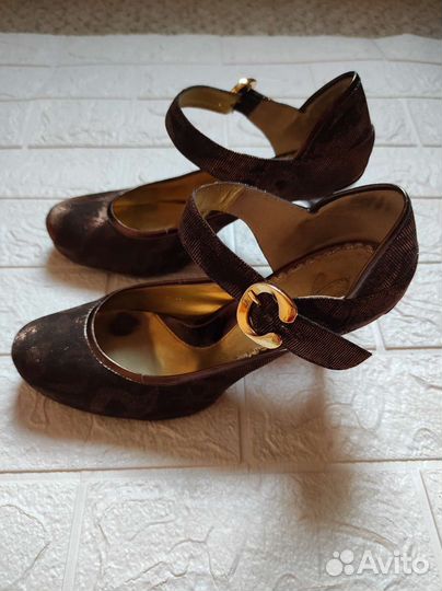 Туфли женские б/у 38 размер в отличном состоянии