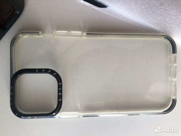 Чехлы на телефон iPhone