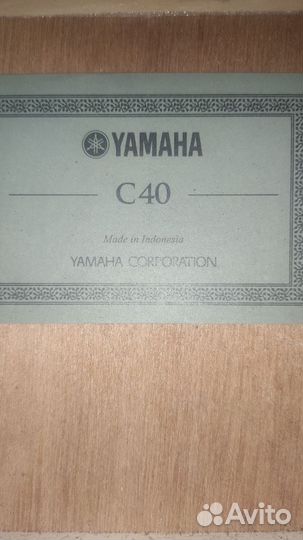 Классическая гитара yamaha C40