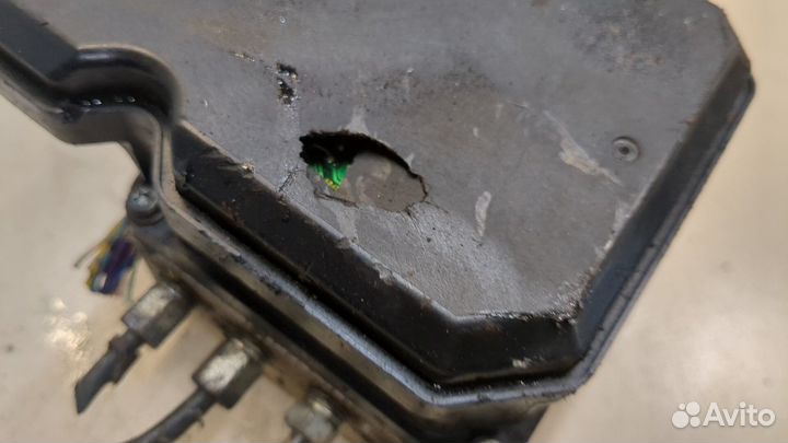 Блок абс, насос Nissan Juke, 2012