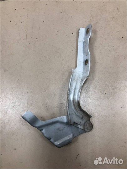 Петля капота Hyundai Creta