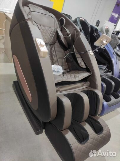 Массажное кресло L500