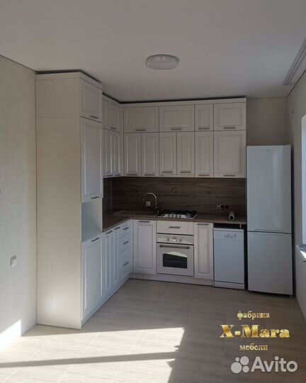 Кухонный гарнитур новый