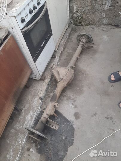 Задний мост