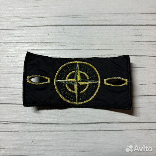 Патч stone island