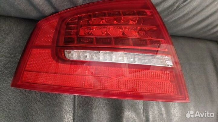Фонарь задний левый Audi A8 D3 6.0 BHT 2008