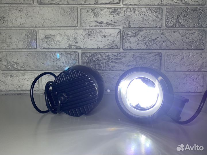 Универсальные усиленные LED противотуманные фары