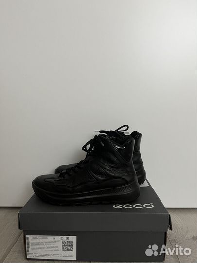 Демисезонные ботинки Ecco женские
