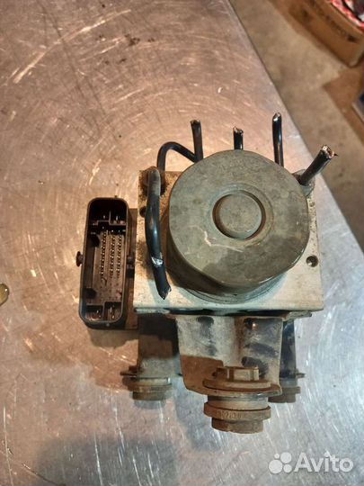 Блок ABS VW Polo