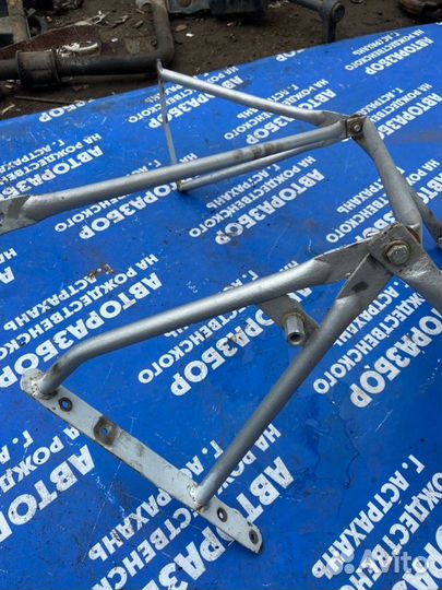 Правое зеркало. Western Star тягач 3406D 1992