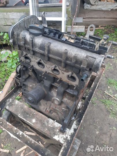 Двигатель golf 4 AZD 1.6