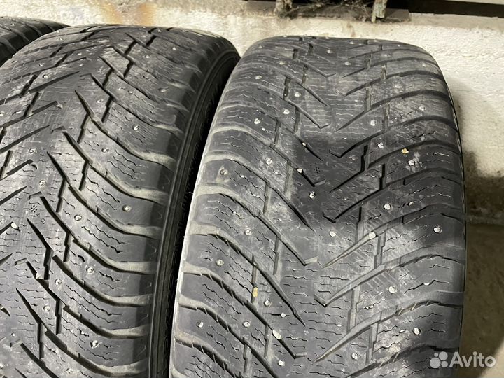 Nokian Tyres Hakkapeliitta 8 SUV 275/45 R20