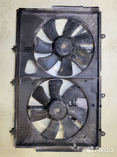 Диффузор радиатора Mitsubishi Outlander CU5 Имеетс