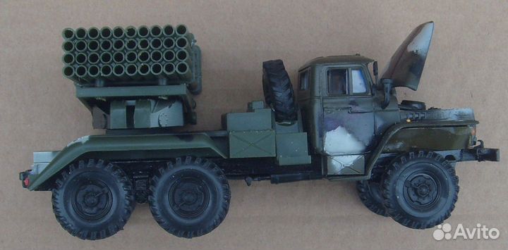 Модель бм - 21 (Град) 1:43