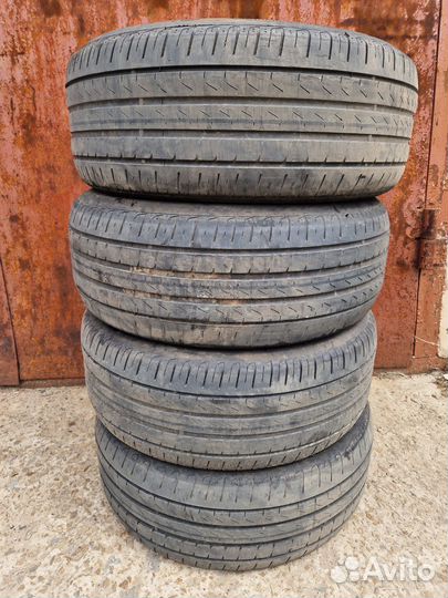 Pirelli Cinturato P7 215/55 R16
