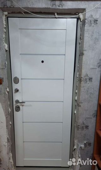Дверь входная