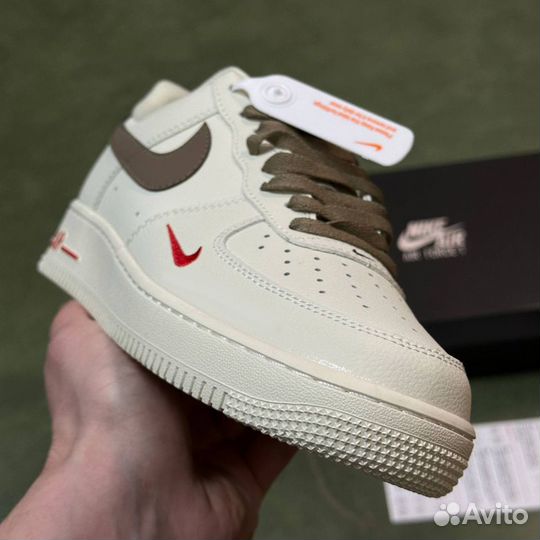 Кроссовки Nike Air Force 1