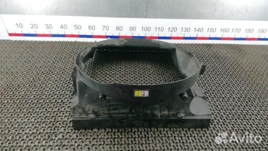 Диффузор вентилятора land rover discovery 3 (MAD11