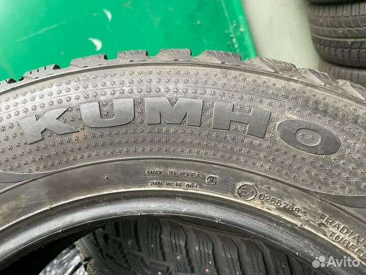 Kumho I'Zen RV Stud KC16 225/65 R17 106T