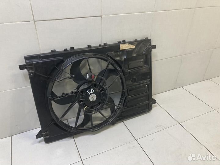 Диффузор вентилятора Volvo V40 MV