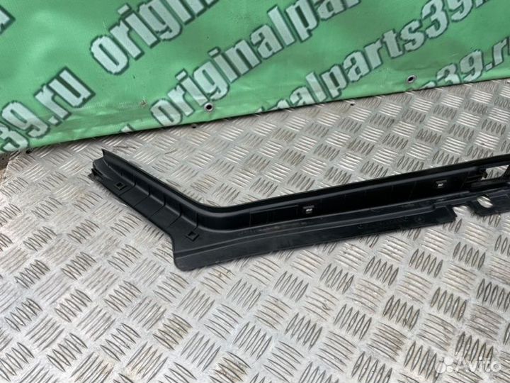 Накладка багажника Mercedes-Benz S-Class W140 M603