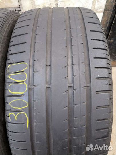 Pirelli P Zero Rosso 275/40 R20