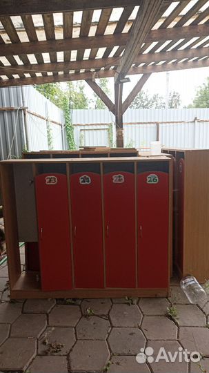 Шкафчики для раздевалки детские