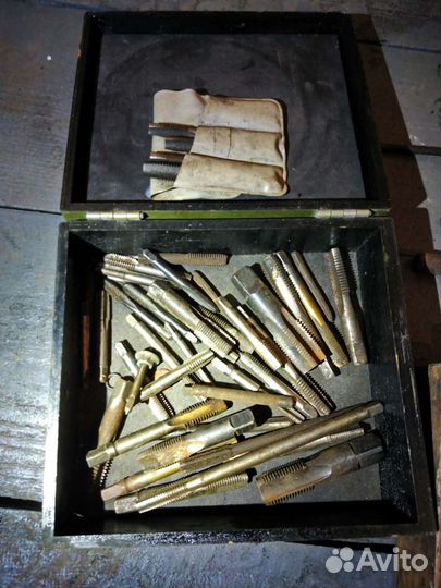 Метчики и плашки СССР