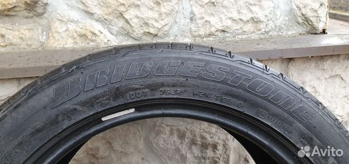 Bridgestone Potenza RE050A 225/50 R17