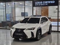 Lexus UX 2.0 CVT, 2021, 46 727 км, с пробегом, цена 3 500 000 руб.